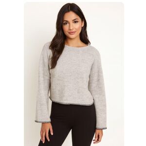 Zara Trafaluc Womens Gray Boxy Cropped Knit Sweater Black Stitch Trim Size M